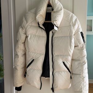 SAM. Women's Off-White Puffer Jacket